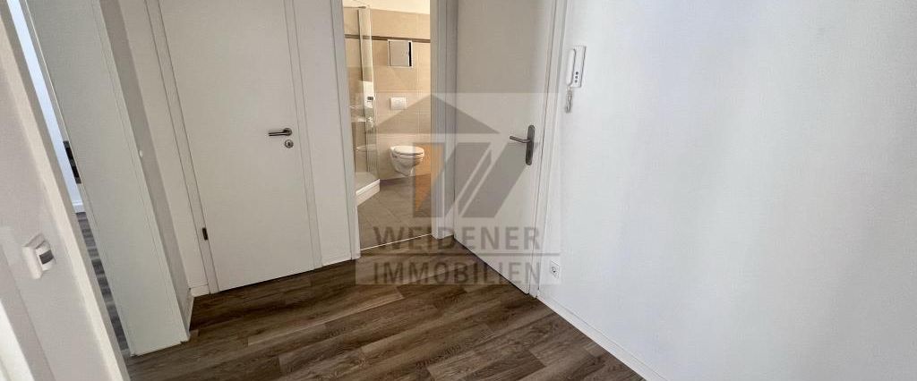 Moderne 3 Raum Wohnung mit Wanne, Dusche und Balkon in Gera-Debschwitz! - Photo 1
