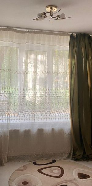 Garsoniera de inchiriat zona Brasov Vechi - Fotografie 1