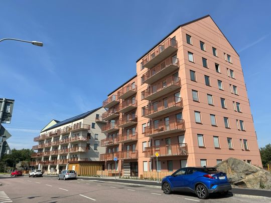 Gårdstensvägen, Angered - Photo 1