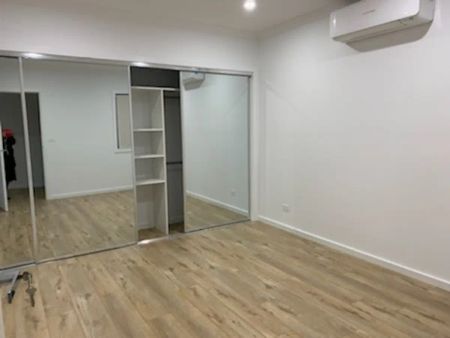 2/118 Daley Street, Glenroy VIC 3046 - Photo 5