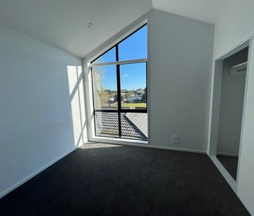 Unit 6, 110 Kervil Avenue, Te Atatu Peninsula, Auckland - Photo 4