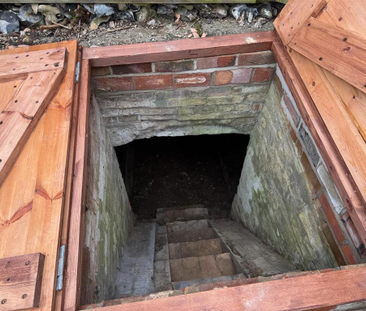 2 bedroom end of terrace house to rent - Photo 4