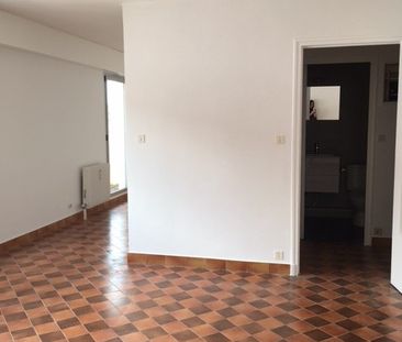 Location Appartement 1 pièce 33m² - Photo 4