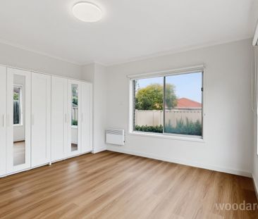Generous Space, Garden Appeal and Essendon Convenience - Photo 3