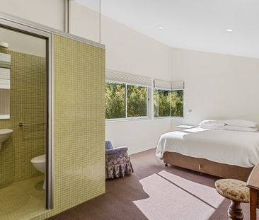 32 Bramble Street, Ridgeway TAS 7054 - House For Rent | Domain - Photo 4