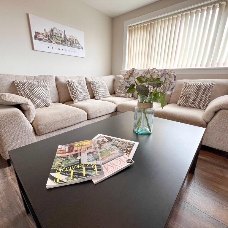 3 bedroom flat to rent - Photo 1