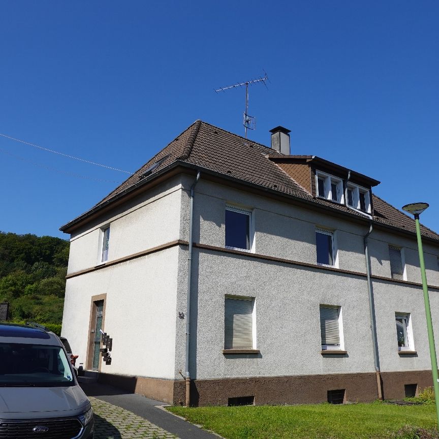 Frisch gestrichene 2- Zimmerwohnung in einem gepflegten Dreifamilienhauses in Hagen Holthausen - Photo 1