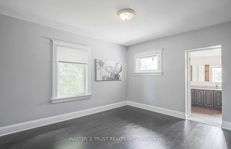 For Lease - 2668 Midland Avenue, Toronto, Ontario - Photo 4