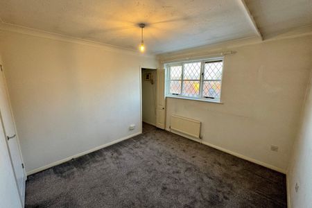 Walnut Close - Photo 2