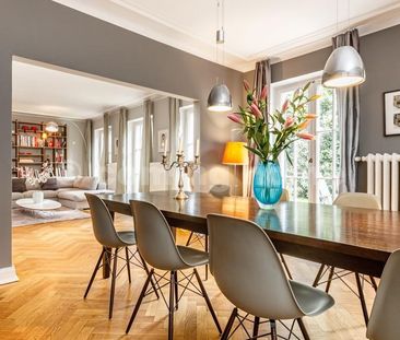 Simply Beautiful - Photo 5