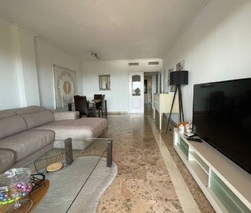 2 Bedroom Apartment For Rent in San Pedro de Alcántara, Málaga - Photo 2