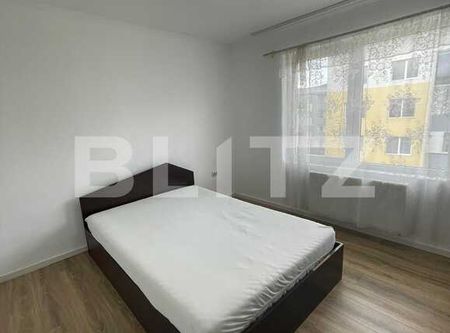 Apartament 3 camere, 68 mp, parcare, zona Terra - Photo 3