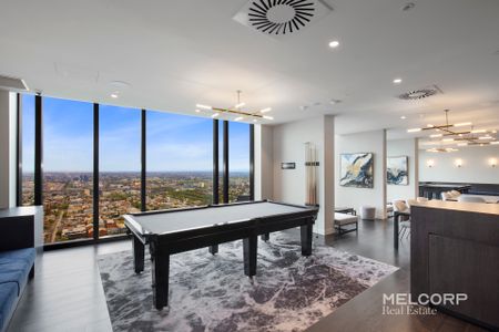 ONE-BED PLUS STUDY AT SWANSTON CENTRAL - FURNISHED - Photo 2