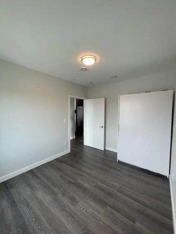 Libra at Lumino Park — Suites 02 & 08 - Photo 2