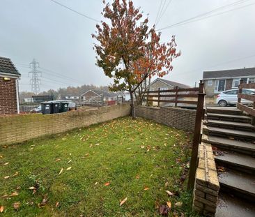 3 bedroom semi-detached house to rent - Photo 4