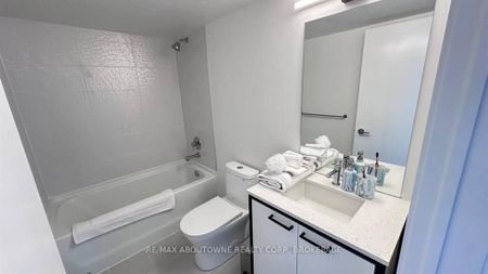 For Lease - 40 Ed Clark Gardens Boulevard Unit# 16, Toronto, Ontario - Photo 5