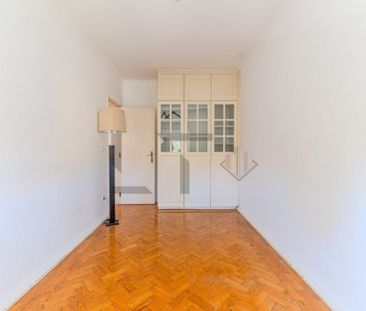 4 room luxury Flat for rent in Avenida Igreja (Campo Grande), Lisbon - Photo 4