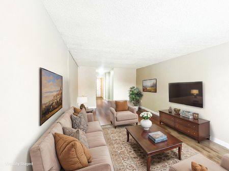 Rae 4110 Apartments - Photo 4
