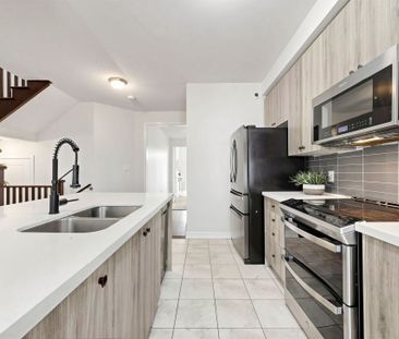 For Lease - 1456 Rose Way, Milton, Ontario - Photo 4