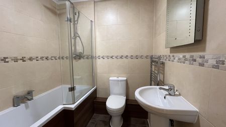 Stirling Road, Bournemouth, Dorset, BH3 - Photo 5