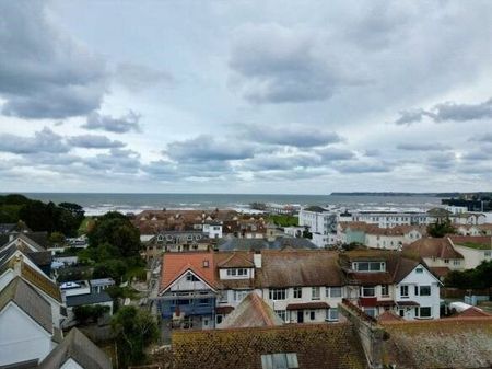 Oldenburg Park, Paignton, Devon, TQ3 - Photo 2