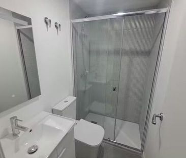 Carrer del Reverend Josep Noguera, Valencia, Valencian Community 46017 - Photo 6