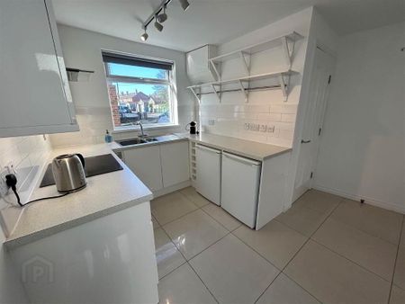 10 Kinnegar Drive, Holywood, BT18 9JQ - Photo 5