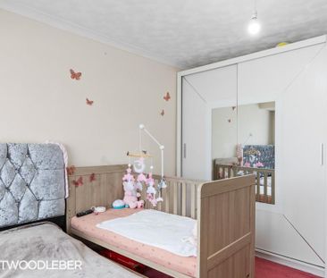 3 bedroom semi-detached house to rent - Photo 5