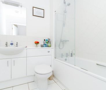 2 bedroom apartment to rent - Photo 6