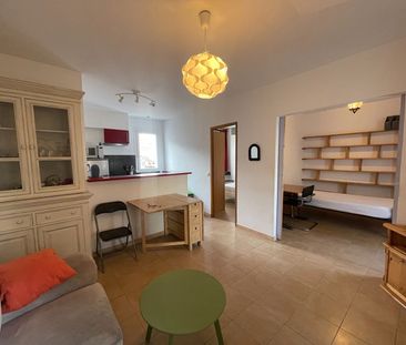 A LOUER - APPARTEMENT DE TYPE 3 - MEUBLE - CENTRE VILLE AIX EN PROV... - Photo 3