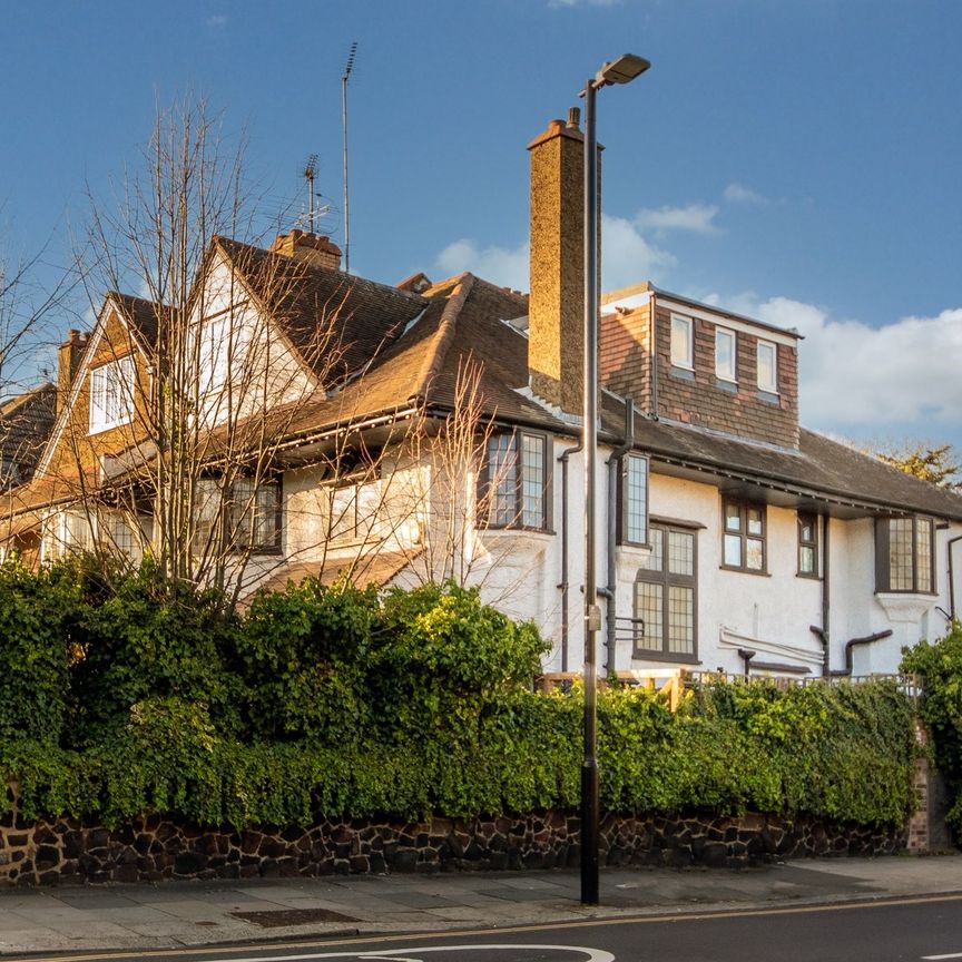 Great North Road, N6 4LU, Highgate - Photo 1