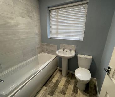 2 bedroom detached bungalow to rent - Photo 5