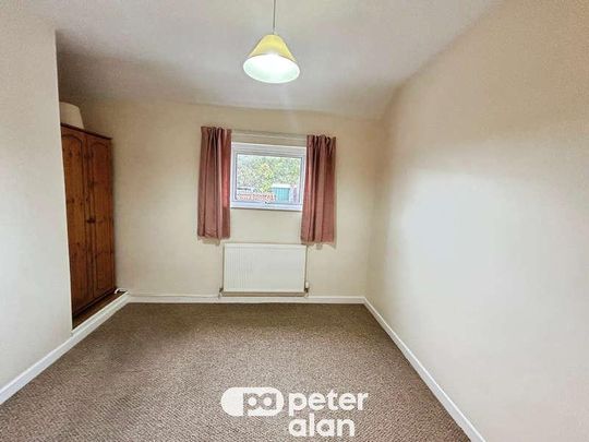 Merthyr Tydfil, CF47 - Photo 1