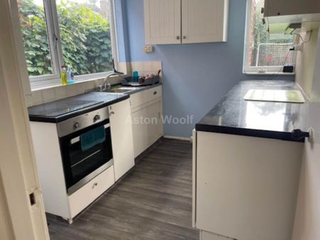 3 bedroom detached house to rent - Photo 4