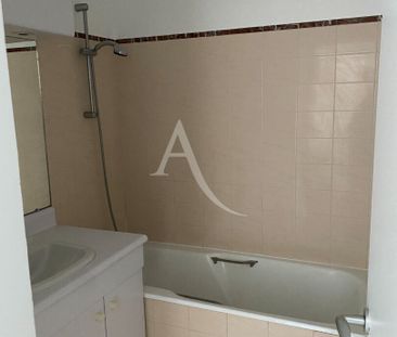 Location Appartement 3 pièces 61m² - Photo 3