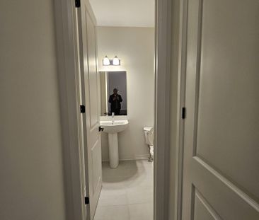 For Lease - 3 Cranes Heights, Adjala-Tosorontio, Ontario - Photo 3