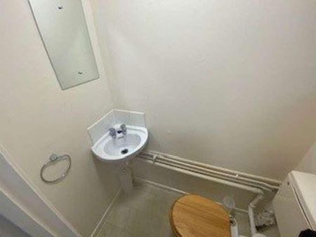 Rm, Kirkmeadow, Bretton, Peterborough, PE3 - Photo 5