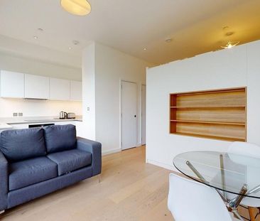 Studio to rent - Photo 1