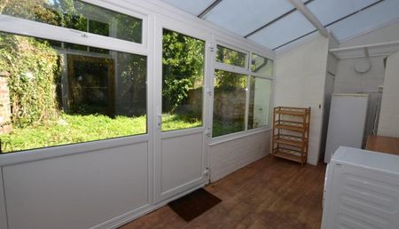 20 St Sidwells Avenue, EX4 6QW (x4) - Photo 2