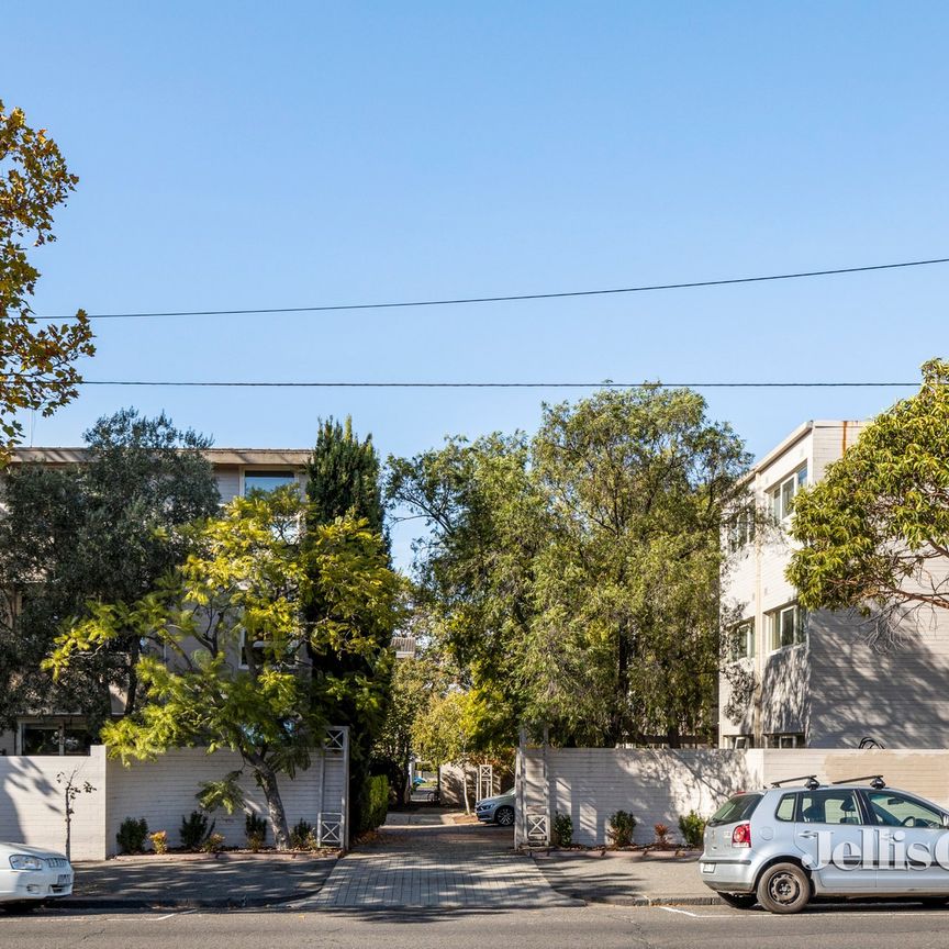 31/700 Lygon Street, Carlton - Photo 1