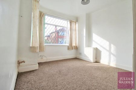 2 bedroom semi-detached house to rent - Photo 4