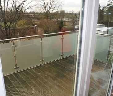 Moderne, seniorengerechte 2-Zimmer-Penthouse-Wohnung in Neukirchen-... - Photo 6