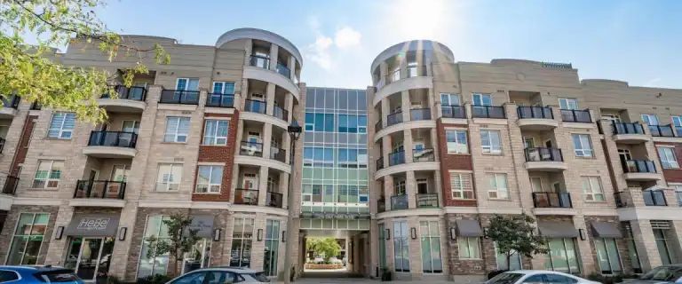 433 - 216 OAK PARK BOULEVARD | 433 - 216 OAK PARK BOULEVARD, Oakville - Photo 1