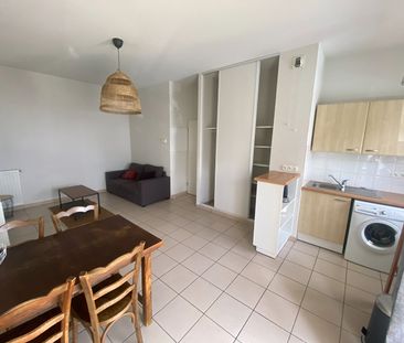 Location Appartement 2 pièces 42m² - Photo 1