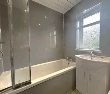 2 bedroom terraced house to rent - Photo 6