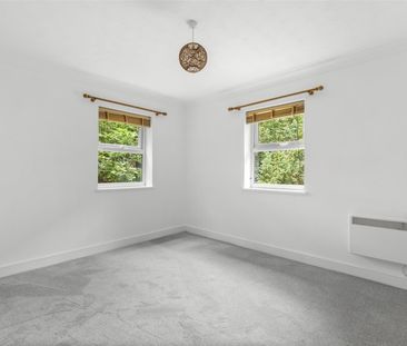 Malmers Well Road, High Wycombe - Photo 2