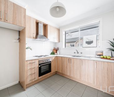 Stylish Comfort in the Heart of Williamstown! - Photo 6