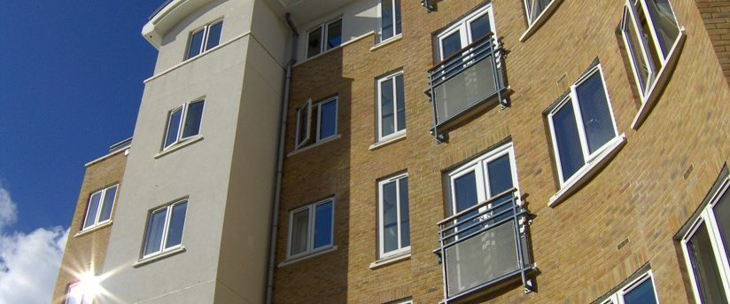 6-14 High Street, RH10 1BN - Photo 1