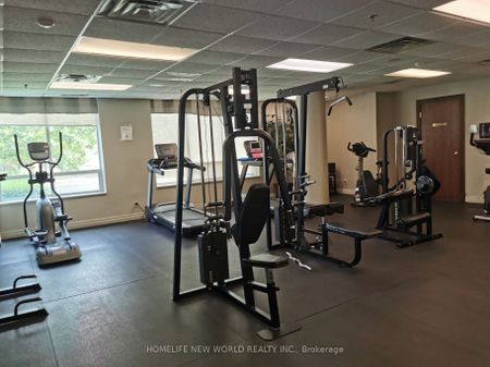 For Lease - 11 Oneida Crescent Unit# 401, Richmond Hill, Ontario - Photo 3