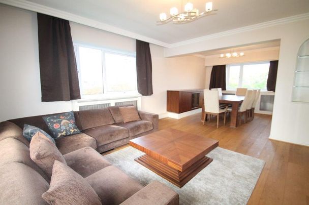 95 Avenue Road, NW8, London - Photo 1